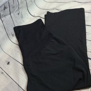 NWOT Maternity dress pants